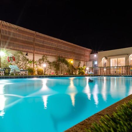 B-Lbait Yanbu Villa Garden Dış mekan fotoğraf